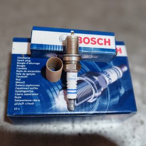 شمع پایه کوتاه بوش هند FR7